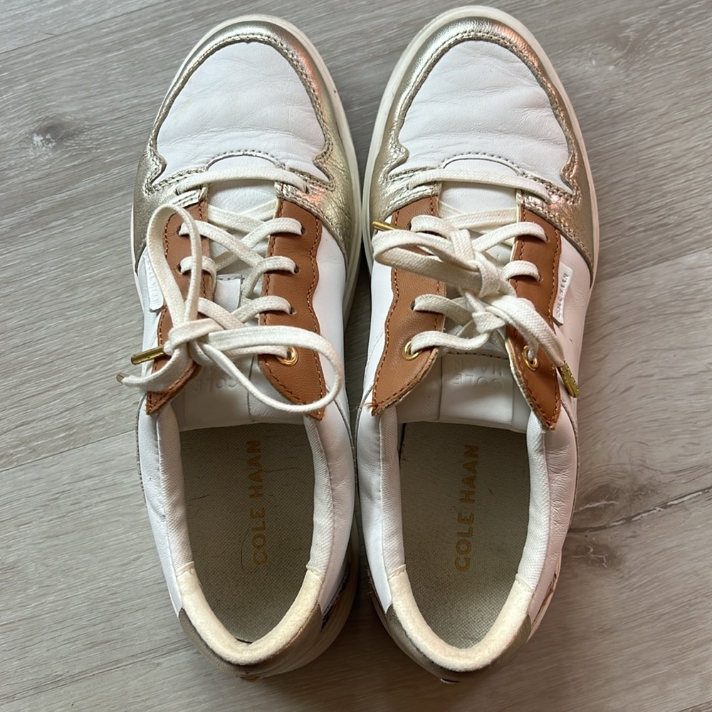 COLE HAAN Sneakers